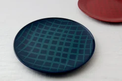 Discount Pamono Network Blue Plate in Lacquered Urushi Glass by Eliana Lorena for Hands On Design
