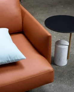 Pamono New York Lounge Chair in Metal and Leather Upholstery by Quinti Sedute><noscript><img width=