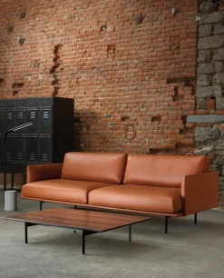 Sale Pamono New York Two-Seater Sofa in Metal and Leather Upholstery by Quinti Sedute