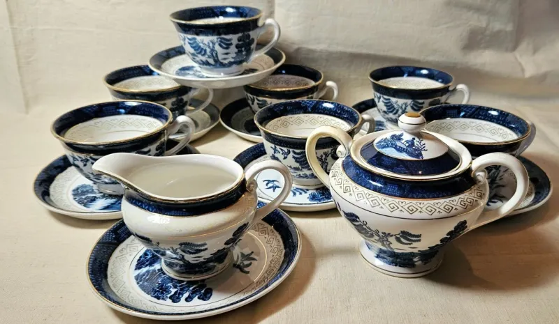 Hot Pamono Nikko Service from Phoenix, Set of 9