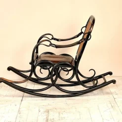 Clearance Pamono No. 3 Bentwood Rocking Chair from Thonet