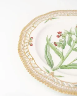 Sale Pamono No. 20/3554 Flora Danica Lunch Plate by Royal Copenhagen, 1960s