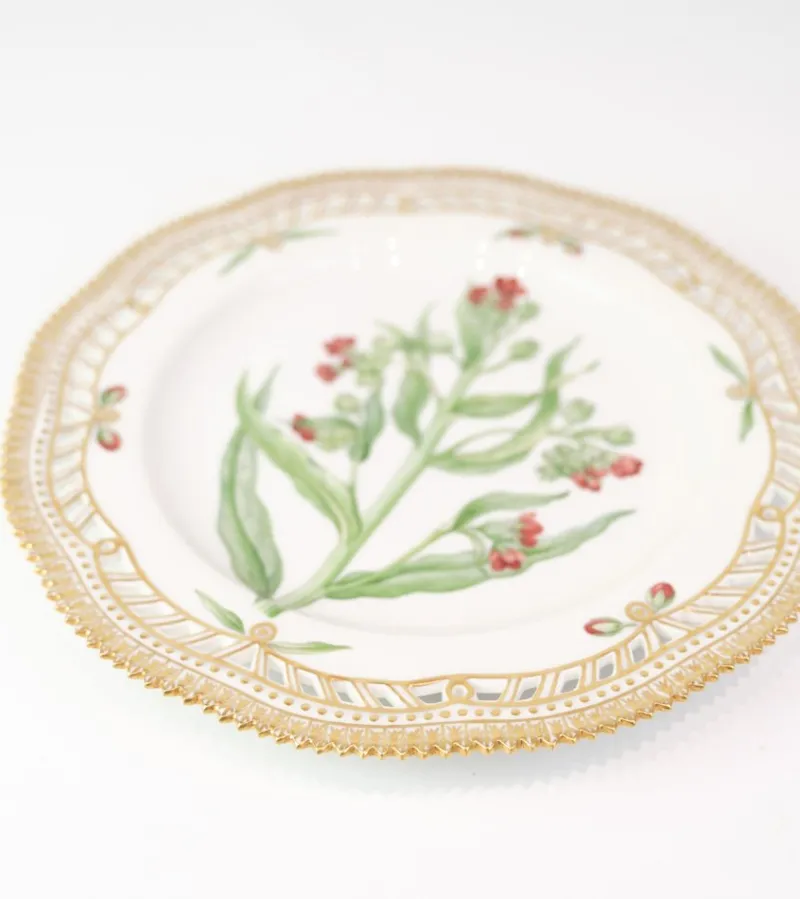 Sale Pamono No. 20/3554 Flora Danica Lunch Plate by Royal Copenhagen, 1960s