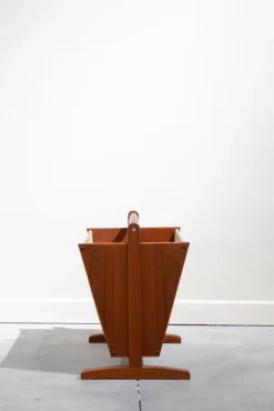 Pamono Nordic Magazine Rack in Wood and Linen, 1960s><noscript><img width=
