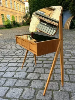 Pamono Oak Dressing Table by Arne Vodder> Dressing Tables