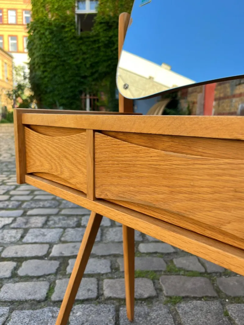 Pamono Oak Dressing Table by Arne Vodder> Dressing Tables