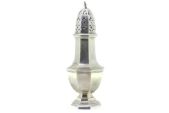 Pamono Octagonal Silver Sprinkler with Knob Lid and Base Grooves> Salt & Pepper Shakers
