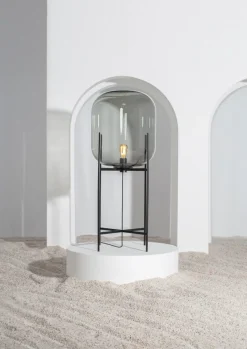 Online Pamono Oda Small Amber Black Table Lamp from Pulpo