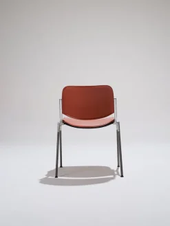 Pamono Orange DSC 106 Stacking Chairs by Giancarlo Piretti for Castelli / Anonima Castelli, 1970s, Set of 2> Office Chairs