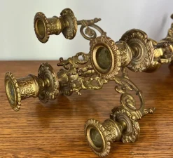 Pamono Ornate Brass Candleholders, Set of 2><noscript><img width=