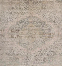 Pamono Oushak Style Rug with Polychromatic Patterns from R&K Principal Jahanshah Nazmiyal> Carpets & Textiles|Carpets & Textiles