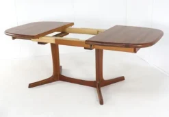 Outlet Pamono Oval Extendable Sorvad Dining Table from Dyrlund