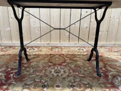 Pamono Oval Marble Bistro Table><noscript><img width=