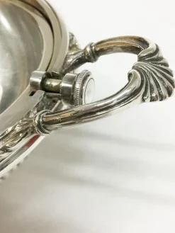 Pamono Oval Silver Plated Oyster Dish With Tilting Lid from Cooper Brothers Sheffield><noscript><img width=