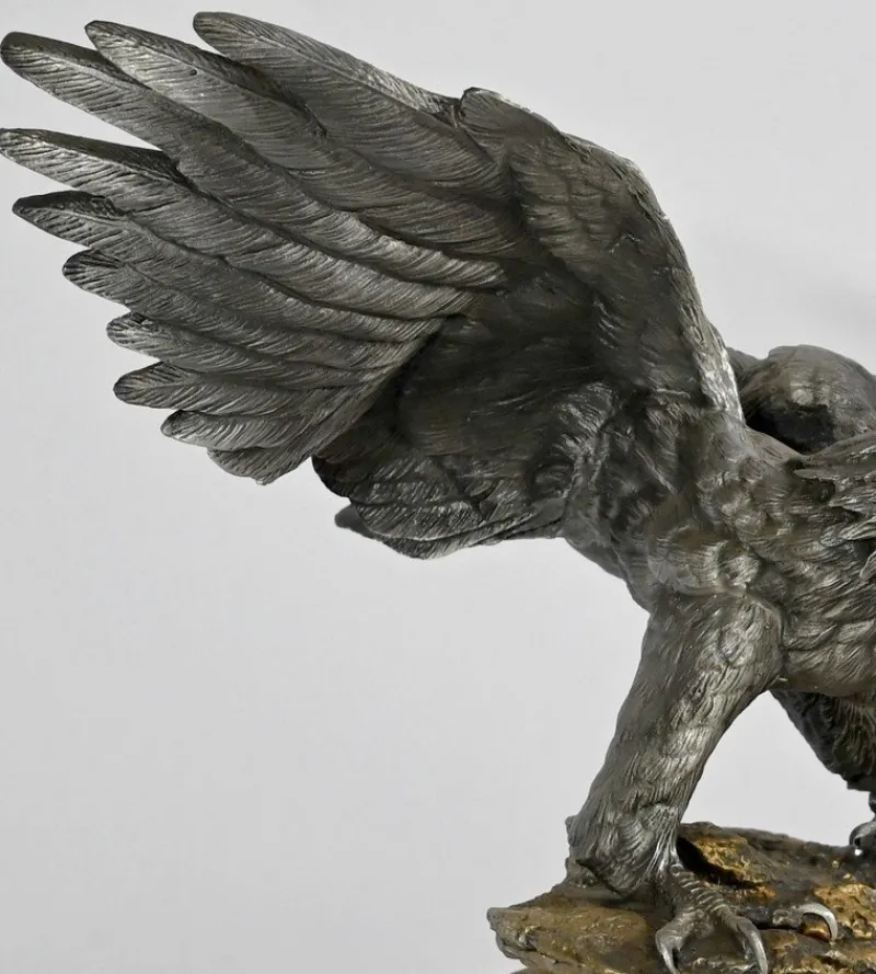 Hot Pamono P. Brunelle, Sculpture of Bald Eagle, 20th Century, Pewter