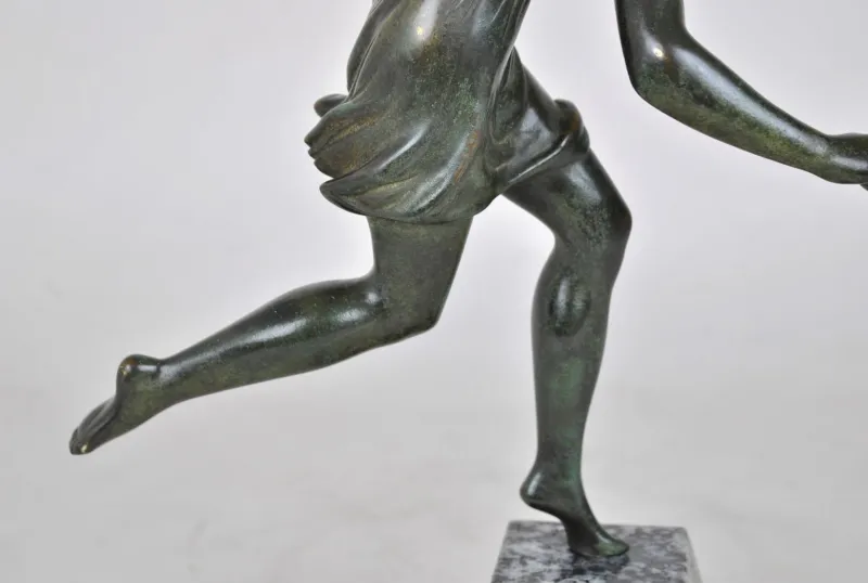 Outlet Pamono P Le Faguays, Art Deco Woman with Ball, 20th Century, Bronze