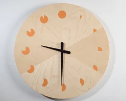 Pamono PAC Clock from Futuro Studio