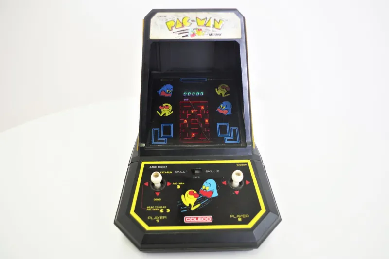 Pamono Pac-Man Arcade Minigame from Coleco, 1980s