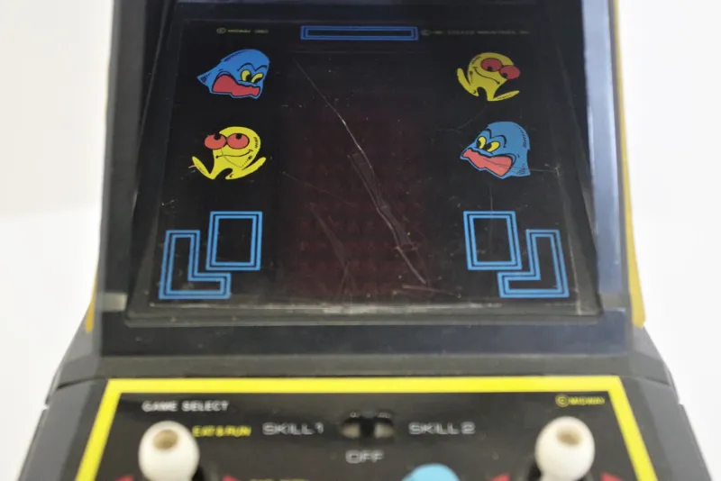 Pamono Pac-Man Arcade Minigame from Coleco, 1980s