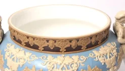 Outlet Pamono Painted Flowerpot, 1890s