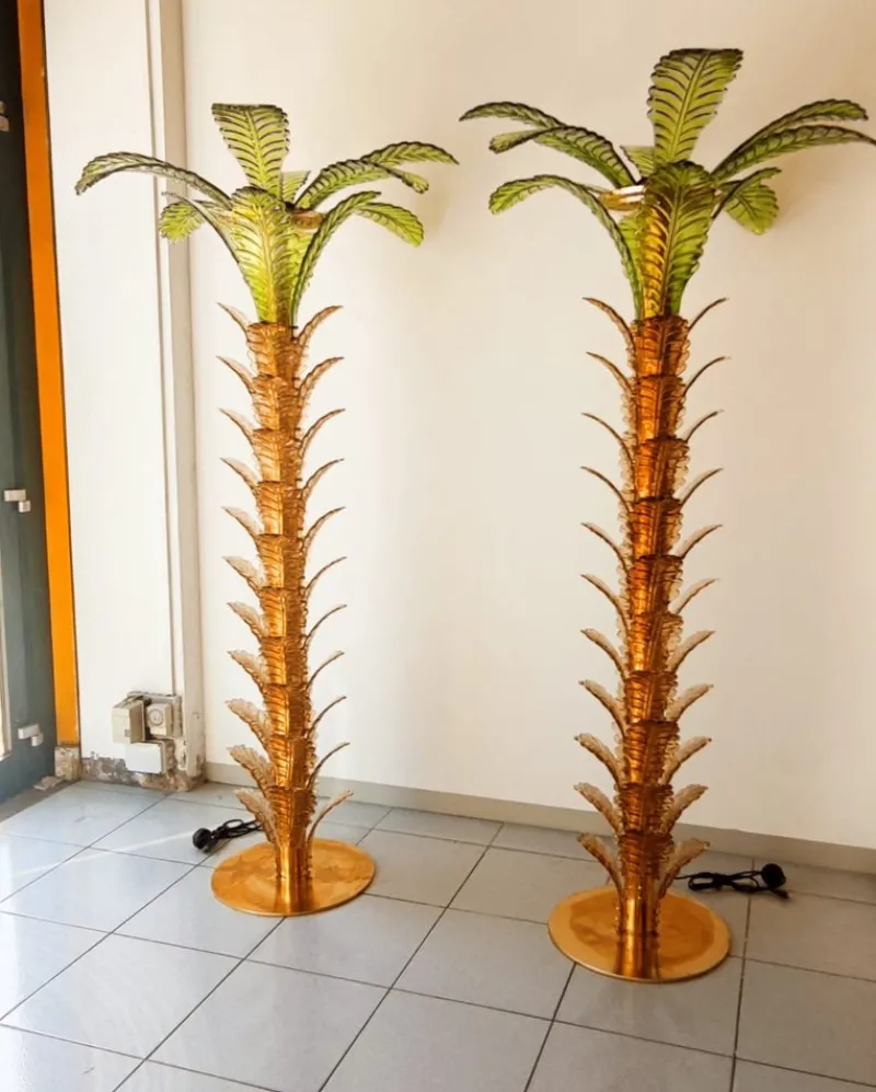Pamono Palm Tree Floor Lamps in Brass & Murano Glass, Set of 2> Floor Lamps