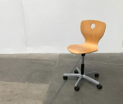 Pamono Pantomove Children Swivel Chair by Verner Panton for VS Möbel><noscript><img width=