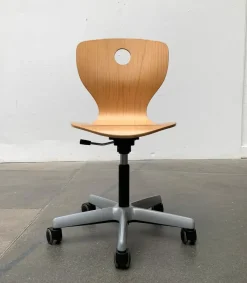 Pamono Pantomove Children Swivel Chair by Verner Panton for VS Möbel><noscript><img width=