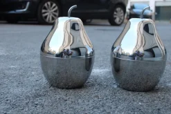 Pamono Pear-Shaped Ice Boxes in Steel, Italy, 1970s, Set of 2><noscript><img width=