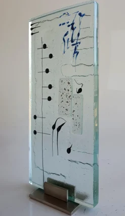Pamono Perrin, Silent Score, 2001, Sculpted Glass><noscript><img width=