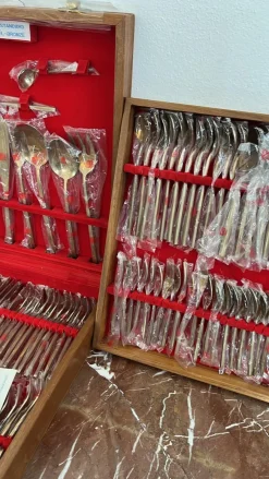Pamono 120-Piece Oriental Brass Cutlery Set, 1977, Set of 120><noscript><img width=