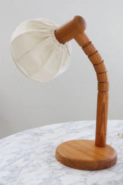 Pamono Pinewood Swivel Arm Table Lamp from Solbackens Svarveri, Sweden, 1970s> Table Lamps