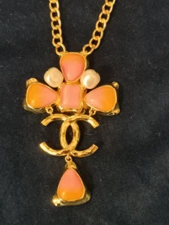 Pamono Pink and Gold Chanel Necklace Pendant from Chanel><noscript><img width=