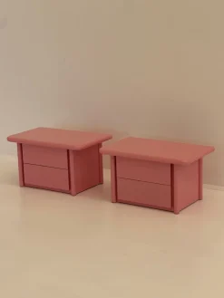 Pamono Pink Lacquered Wooden Bedside Tables, 1980s, Set of 2> Nightstands