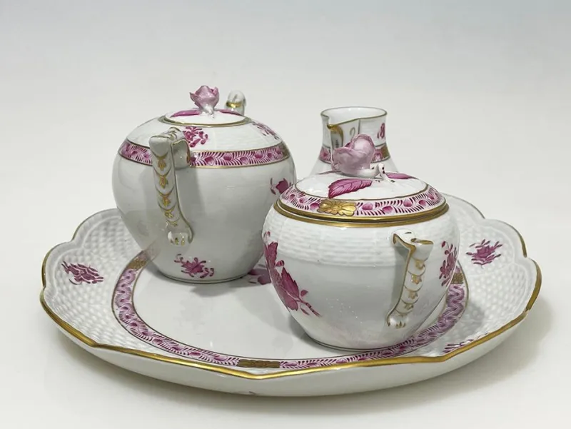 Hot Pamono Pink Porcelain Apponyi Tea Set from Herend Hungary, 1960s, Set of 4