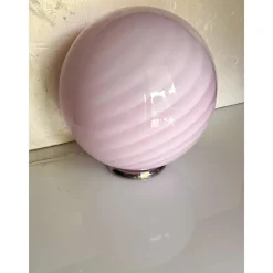 Pamono Pink Swirl and Milky-White Sphere Murano Glass Table Lamp by Simoeng><noscript><img width=