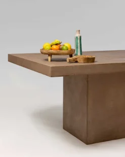 Hot Pamono Platā Mortex Table from PLATŌ