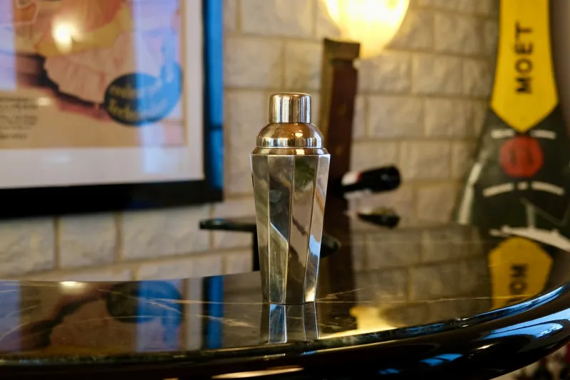 Hot Pamono Plated Silver Cocktail Shaker from WMF