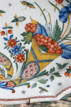Outlet Pamono Polychrome Dish with Cornucopia by Rouen Faience, 1740s