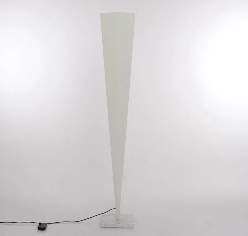 Outlet Pamono Polyhedron Floor Lamp, 1980s
