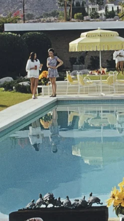 Pamono Poolside Gossip Print by Slim Aarons for Galerie Prints><noscript><img width=
