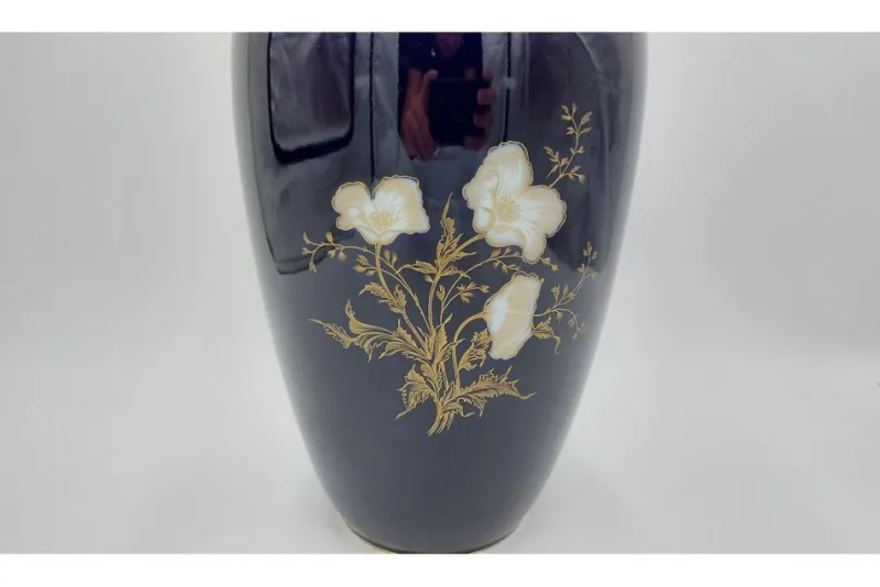 Discount Pamono Porcelain Cobalt Vase from Hutschenreuther Hohenberg, Germany, 1960s