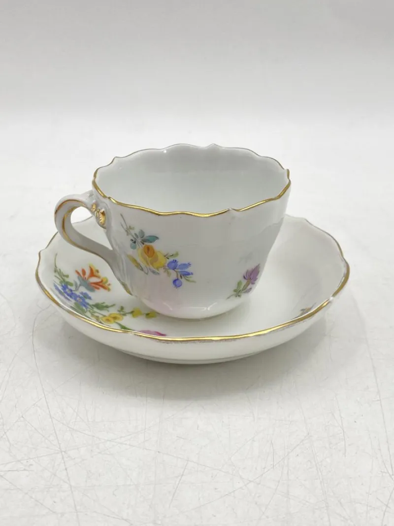 Discount Pamono Porcelain Coffee Cup and Saucer with Gold Rims from Meissen, Set of 2