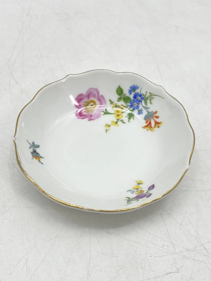 Discount Pamono Porcelain Coffee Cup and Saucer with Gold Rims from Meissen, Set of 2