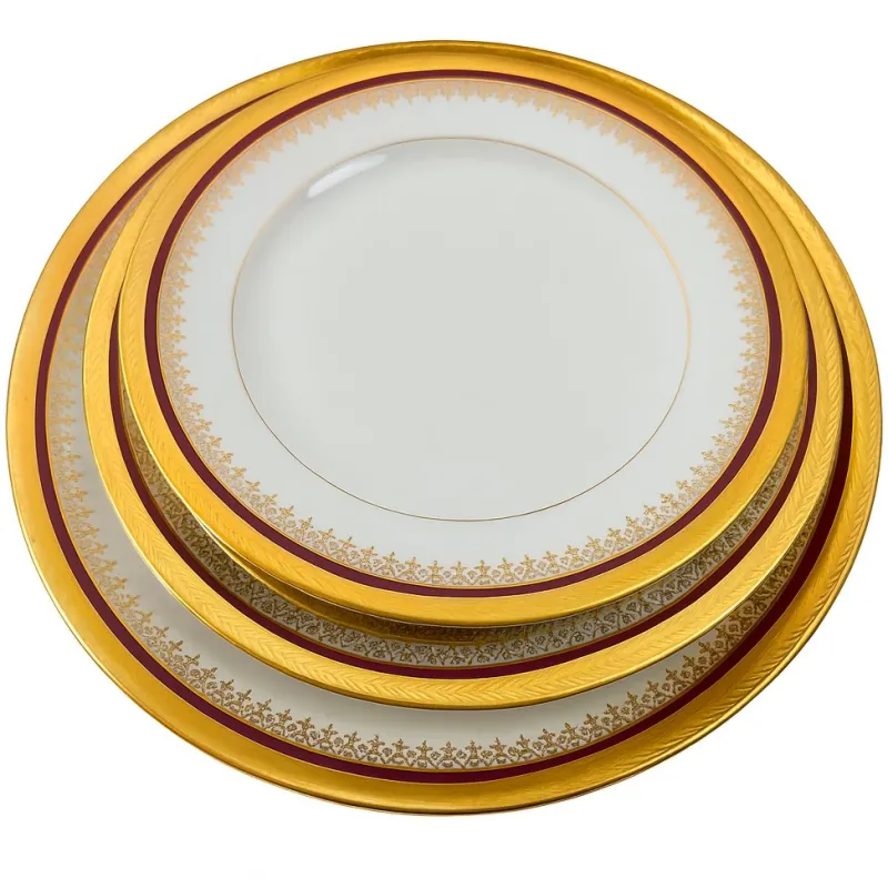 Outlet Pamono Porcelain Dinner Service with Red and Gilt Decor from Limoges, 1980s, Set of 54
