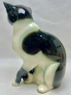 Pamono Porcelain Figurine Depicting Cat, 1960s><noscript><img width=