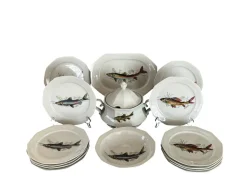 Pamono Porcelain Fish Service with Soup Tureen and Bowl by Winterling Marktleuthen, Bavaria, Germany, 1970s, Set of 15> Dinner Plates & Bowls
