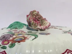 Pamono Porcelain Lidded Tureen with Floral Decor by Richard Ginori, Italy, 18th Century><noscript><img width=