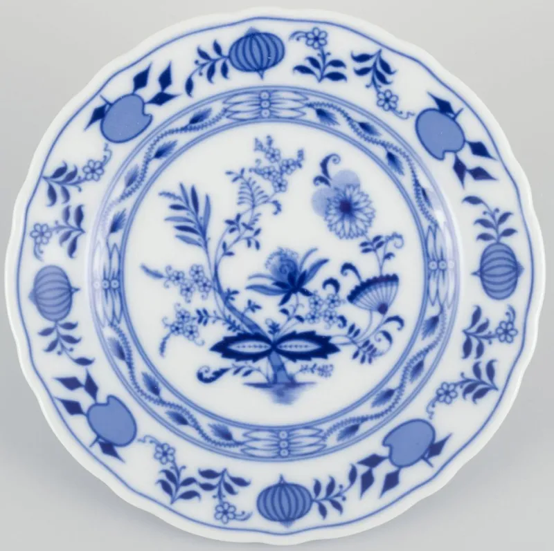 Pamono Porcelain Plates in Blue Onion Pattern, Bavaria, Germany, Set of 12> Dinner Plates & Bowls