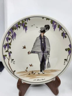 Pamono Porcelain Plates with Art Deco Decor from Villeroy & Boch, 1980s, Set of 4> Dinner Plates & Bowls