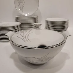 Clearance Pamono Porcelain Tableware Flowers from Eschenbach, Germany, 1950s, Set of 55
